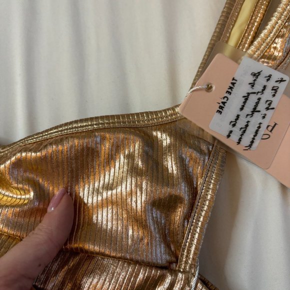 OHPOLLY Swimmer Top - Picture 2 of 3